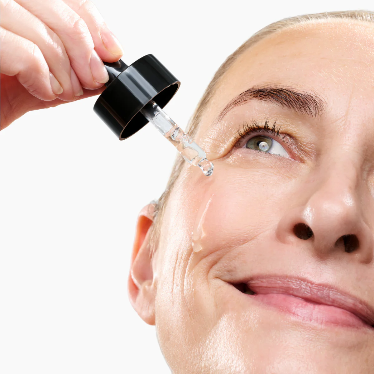 CurrentBody Skin Green Tea Serum - Image 3