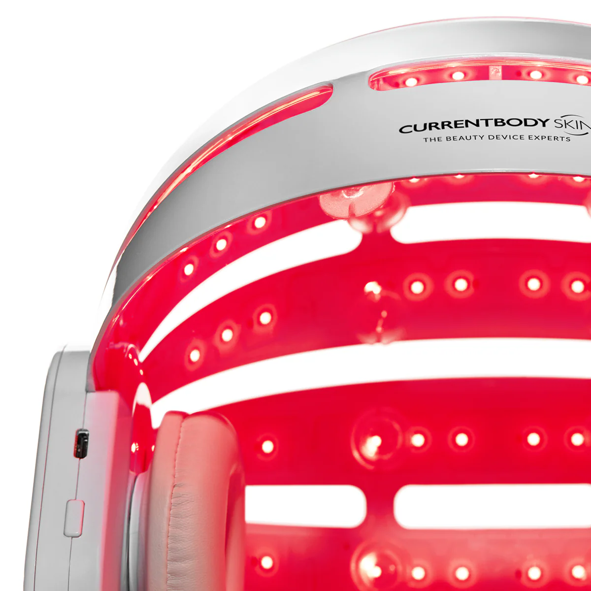 CurrentBody Skin LED Hair Growth Helmet & Hydrogel Face Masks - Exclusive Offer - Image 4